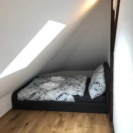 Apartment Stairway To Heaven *